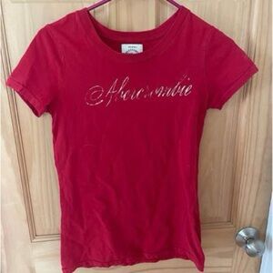 Like new Women’s Size Medium Abercrombie & Fitch T-Shirt